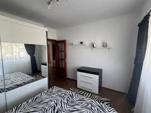 Inchiriere apartament 3 camere zona Paltinis - imagine 8