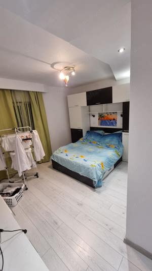 Apartament 3 camere + loc de parcare + beci Cornetu - imagine 6