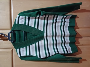 Vand pulover femei, mărime M, în stare foarte bună