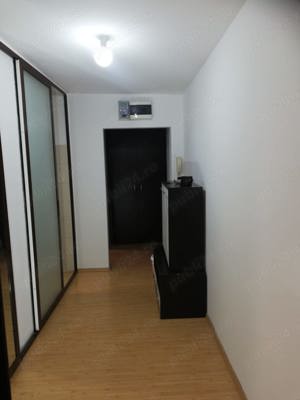 Apartament de închiriat, două camere, decomandat - imagine 2