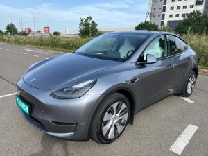 Tesla Model Y Long Range Dual Motor TVA Deductibil inmatriculat in Iulie 2024