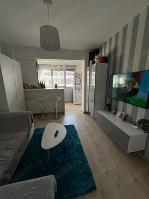 apartament 2 camere  - imagine 5