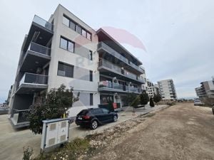 Apartament de vanzare Mamaia Nord 100 m distanta de mare - imagine 10