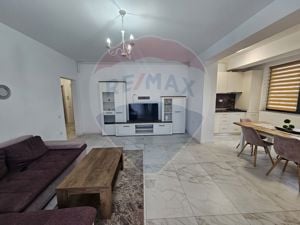 Apartament de vanzare Mamaia Nord 100 m distanta de mare