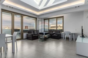 Penthouse de Lux cu Acces Direct din Lift și Terasă Spectaculoasă - imagine 3