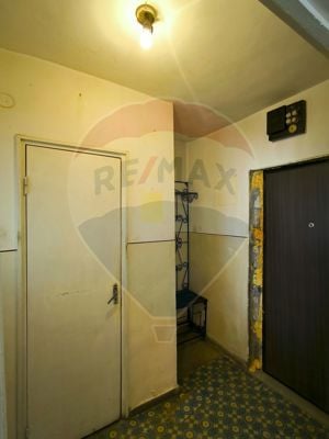 Apartament cu 2 camere, str. Govora, et. 8 - imagine 10