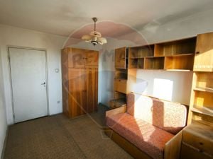 Apartament cu 2 camere, str. Govora, et. 8 - imagine 4