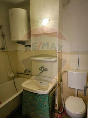 Apartament cu 2 camere, str. Govora, et. 8 - imagine 9