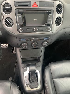 Vând tiguan 2.0 140 cai 4x4 2010 r line - imagine 5