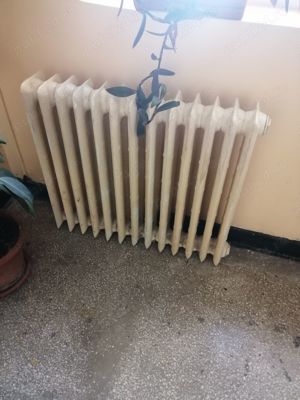 Calorifer 38 elementi. 