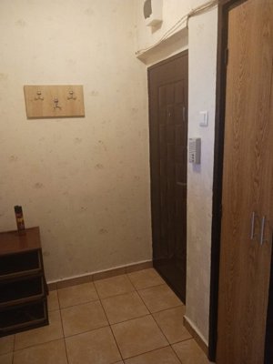 Apartament de 2 camere, 60 mp, decomandat, balcon, AC, zona Brancoveanu-Secuilor - imagine 6