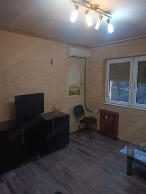 închiriez apartament 2 camere decomandat dacia Proprietar