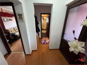 Apartament 3 camere, Piata Sud, etaj 3, renovat si mobilat complet - imagine 14