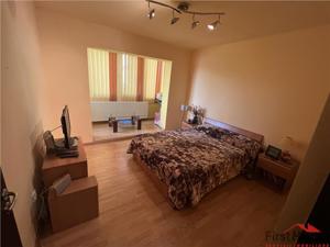 Apartament 3 camere, etaj 2, zona Scoala 2 - Piata Moldovei - imagine 12