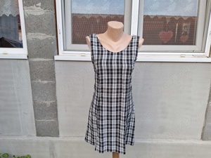 Delilah | rochie dama | bust 86 cm | mar. 40 - 42 | M - L