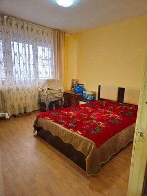 Apartament decomandat 2 camere - Zona Malul Rosu - imagine 3