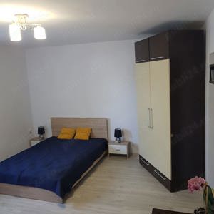 apartament o cameră et.1, Comunarzi - imagine 2