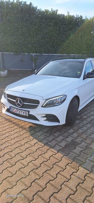 Mercedes C 220 4 matic Premium!!!!  20.000  +TVA         - imagine 4