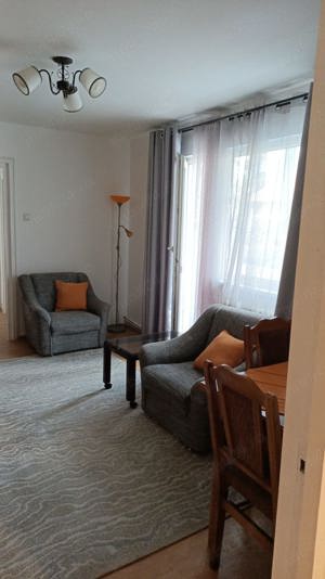 Închiriez apartament 500euro negociabil - imagine 4