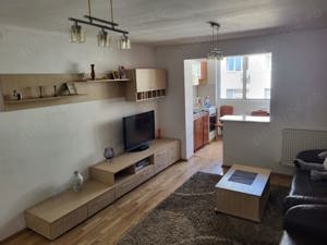 apartament de închiriat 3 camere