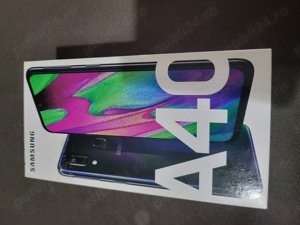 Vând samsung A 40