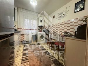 Apartament cu 2 camere, semidecomandat, centrala proprie,  Dambovita - imagine 5