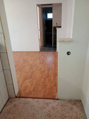 Vând apartament 2 camere  în Simeria  - imagine 6