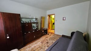 Vand apartament 2 camere - imagine 3