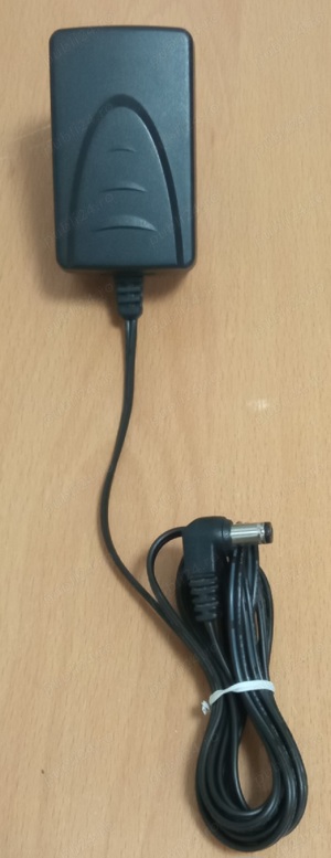 Vand Alimentator 5V 1Amper nou - imagine 2