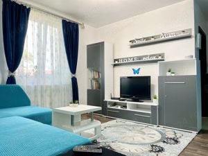 Proprietar vand apartament cu 2 camere, 2 bai, dressing in centrul Girocului - imagine 2