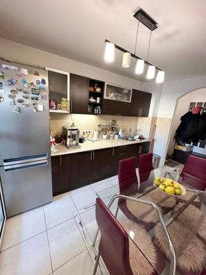 De vanzare apartament cu 4 camere - imagine 14