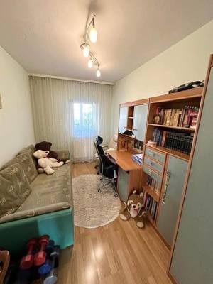 De vanzare apartament cu 4 camere - imagine 8