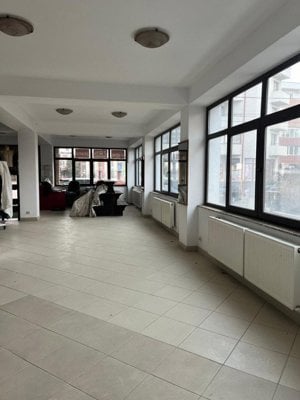 Spatiu comercial, 200 mp, Radauti