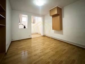 Apartament spatios cu 3 camere | Aradului - imagine 3