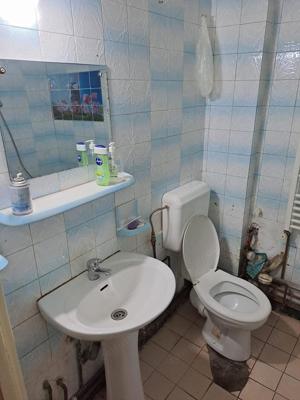 Închiriez apartament nemobilat - Lunca - imagine 5