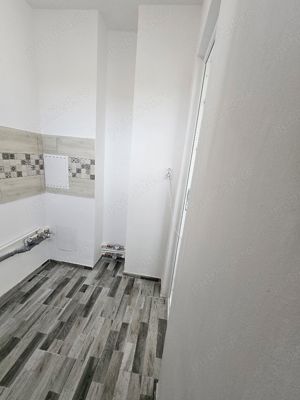 Garsonieră modernă, renovată complet, gata de mutat   confort și stil! - imagine 4