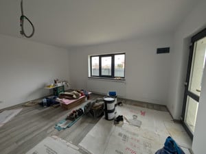 Casa cu garaj Lilieci- teren 540m, canalizare, apa, gaz. - imagine 5