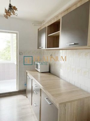 P4428 Apartament cu 2 camere DECOMANDAT, zona Lipovei