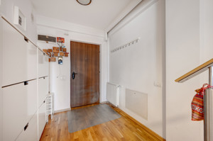 Apartament spațios de 4 camere cu loc de parcare, Calea Călărașilor! - imagine 11