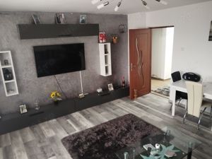 Vand apartament 3 camerepr - imagine 4