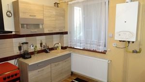 Inchiriez apartament 2 camere in Deva, zona ultracentrala, etaj 1, mobilat utilat - imagine 6