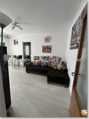 Apartament 3 camere de vanzare zona KM 4-5 - imagine 5