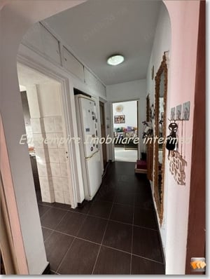 Apartament 3 camere de vanzare zona KM 4-5 - imagine 4