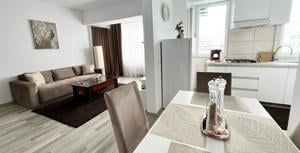 Mamaia - Apartament situat la 50 m de plaja - imagine 2