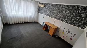 Vanzare Apartament 2 Camere Decomandat Aparatorii Patriei-Emil Racovita