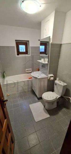 Apartament 3 camere - Decomandat - Zona Bucovina - imagine 5