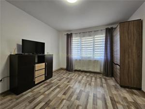 Apartament renovat zona Calea Bucuresti - imagine 7