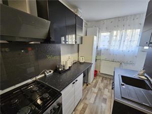 Apartament renovat zona Calea Bucuresti - imagine 20