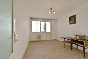 VANZARE apartament 3 camere 68mp etaj 1 Calea Giulesti Sect 6 Stadionul Giulești vecinatate Crangasi - imagine 4