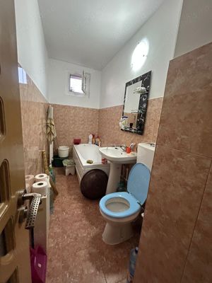 De vânzare apartament cu 2 camere - imagine 5